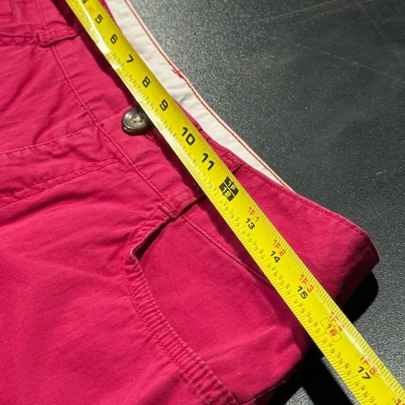 Dockers Raspberry Pink Capris - Picture 5 of 6